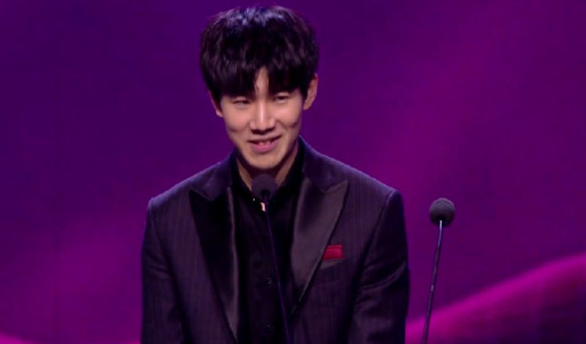 DOTA2为什么新版本刃甲又流行起来了？