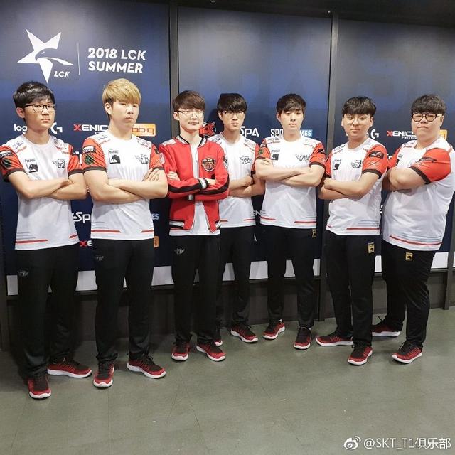 继续逆袭创造历史？ LNG Esports 在第二阶段输了三场比赛，2025赛季的战绩为1胜12负。