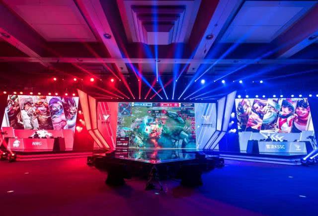 staehr 在战胜 NAVI 后：“这简直完美，这就是一场 HooXi 的大师课”